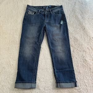 {NWT} Apt 9 Straight Leg Denim Capri Pants Size 6